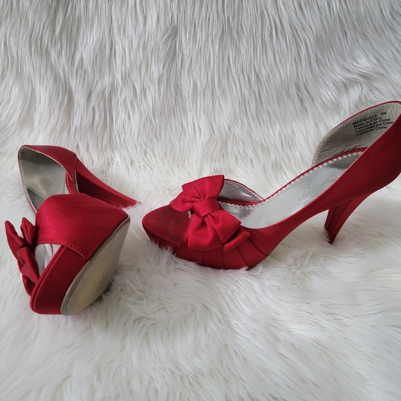 MICHAELANGELO DRESS HEELS - Picture 3 of 8